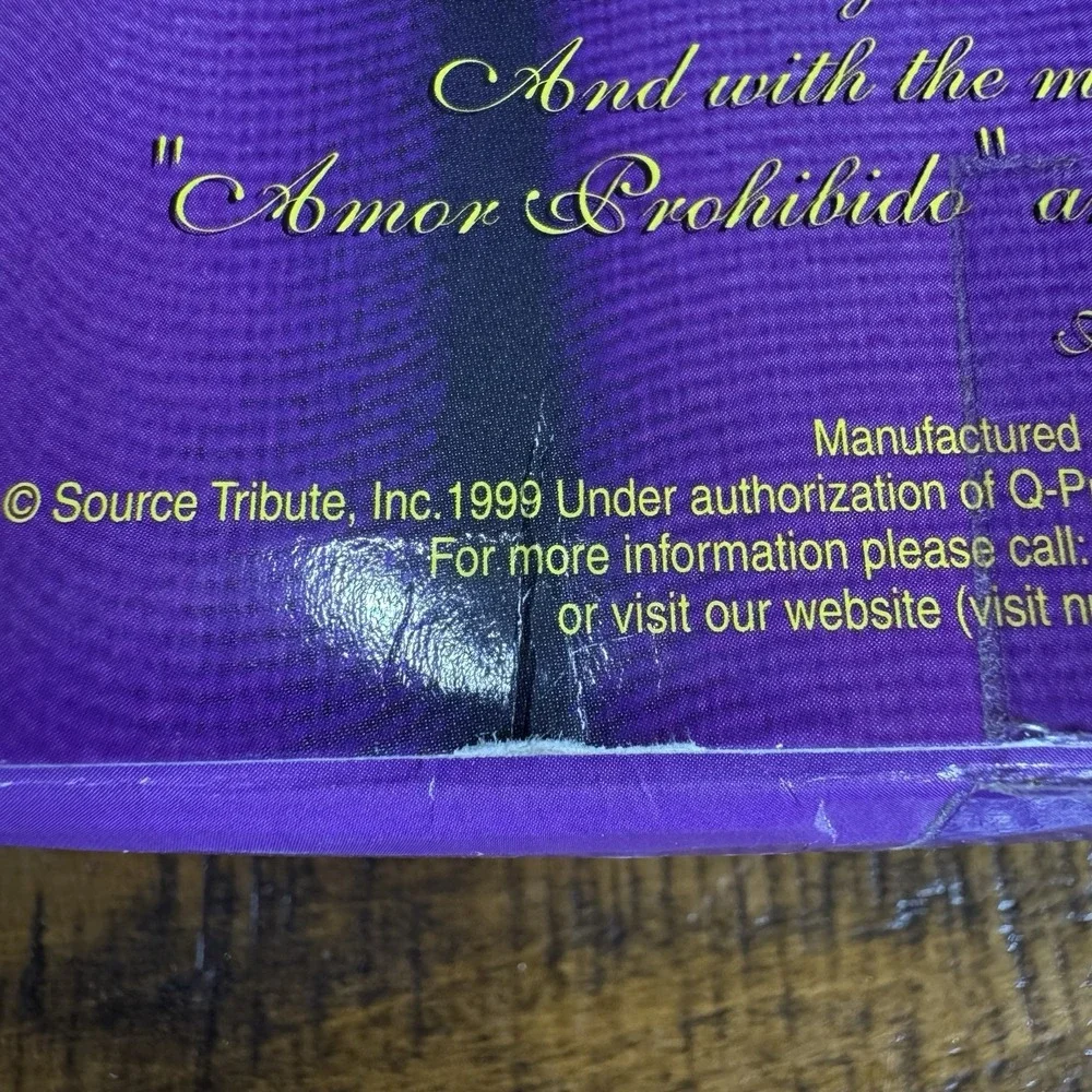 Selena Quintanilla Amor Prohibido Barbie Type collectible fashion Doll MIB HTF⭐️ - Picture 6 of 6